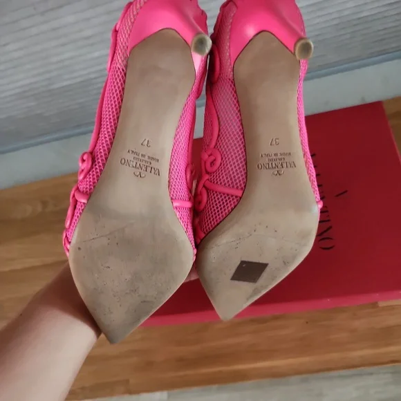 Valentino Garavani shoes 37
